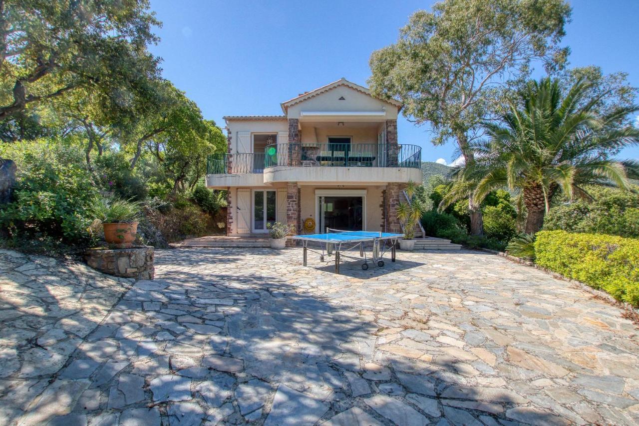 Villa Cavalaire Sur Mer Exterior foto